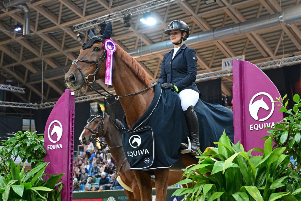 EQUIVA Finalsieg für Clara Praunseis und Zatino! © horsicphotography