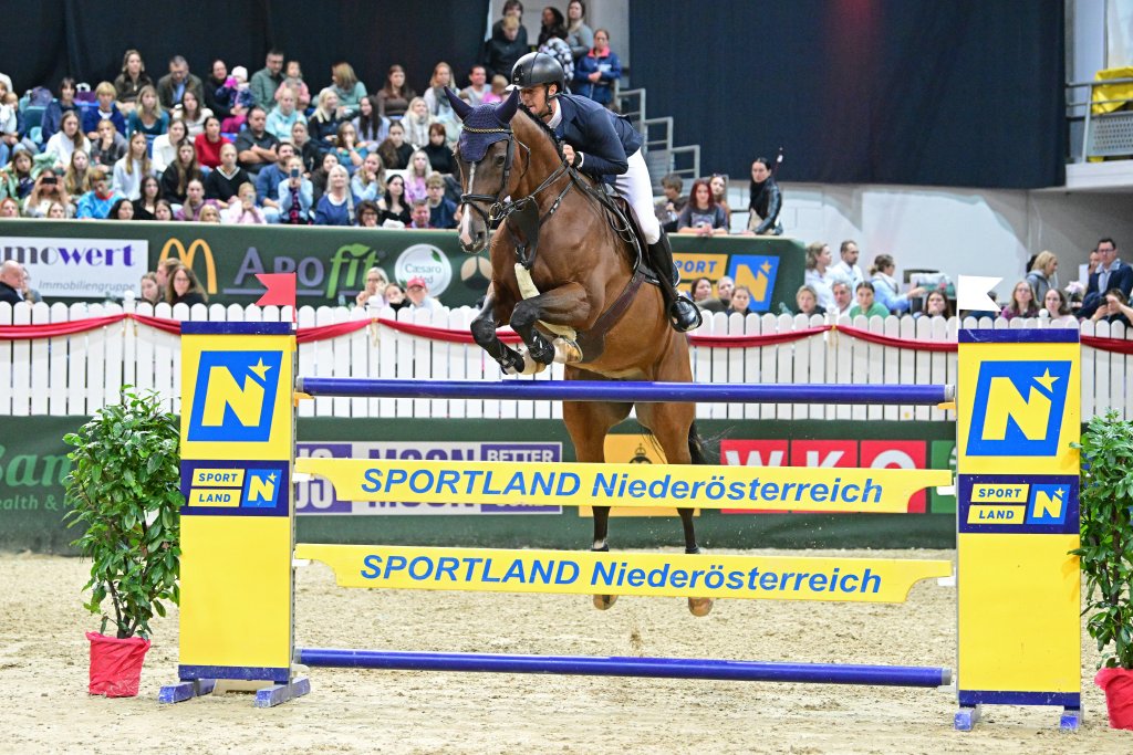 Kevin Kazda (AUT/B). © horsicphotography