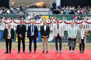 Ehrenkomitee: Ines Bejdl, Philippe Pirez, LAbg. Peter Gerstner, Sportstadtrat Philipp Gruper, Roland Pulsinger, Manuela Koch, Alexandra Strohmaier. © HORSIC