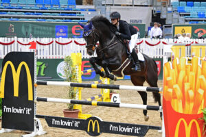 Bestes rot-weiß-rotes Paar im McDonalds Youngster Tour Finale Katharina RHOMBERG (AUT/V) und ARMSTRONG. © HORSIC