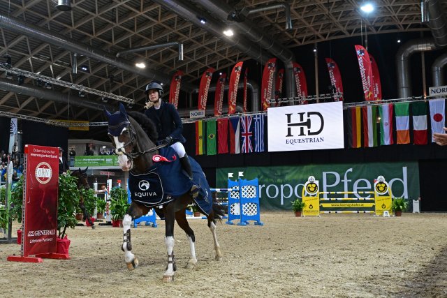 Sieg im Preis von HD Equestrian für Chiara-Fiorina Moser und Quasi Blue. © horsicphotography