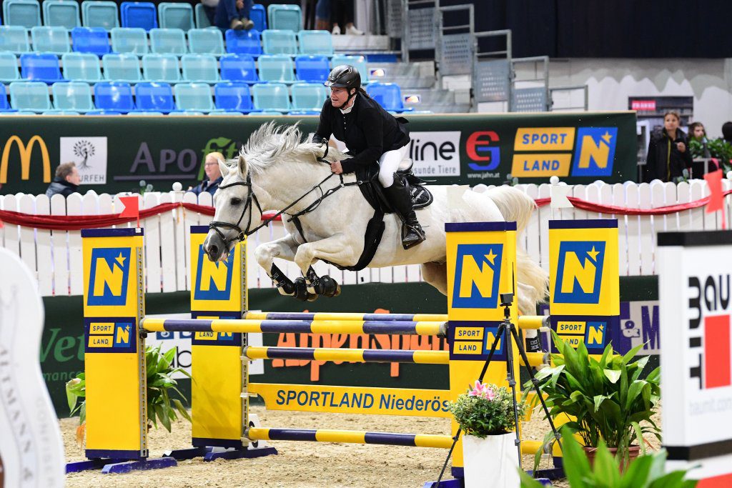 Ricarda Schönberg (GER) gewann den Auftakt zur 3S-Sattel VIP Tour. © horsicphotography